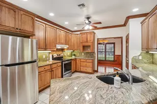 802 Ave C, Fredericksburg, TX 78624 - Photo 8