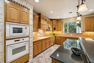 85 Rio Colorado Dr, Boerne, TX 78006 - Photo 14