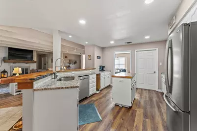 117 Holly Hill, Ingram, TX 78025 - Photo 10