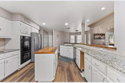 117 Holly Hill, Ingram, TX 78025 - Photo 12