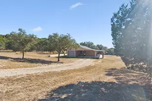 383 Elm Pass II Rd, Center Point, TX 78010 - Photo 84