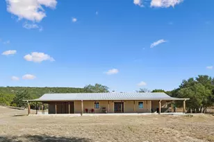 383 Elm Pass II Rd, Center Point, TX 78010 - Photo 8