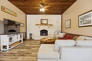 383 Elm Pass II Rd, Center Point, TX 78010 - Photo 22