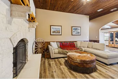 383 Elm Pass II Rd, Center Point, TX 78010 - Photo 24