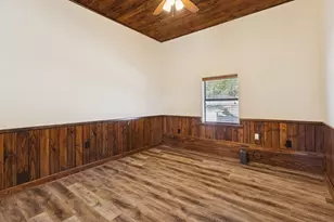 383 Elm Pass II Rd, Center Point, TX 78010 - Photo 14