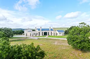 371 Achtzehn Rd, Fredericksburg, TX 78624 - Photo 42