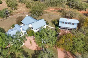 1129 Triple Creek Rd, Fredericksburg, TX 78624 - Photo 2