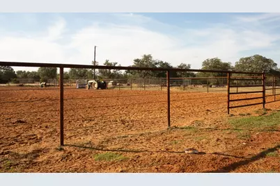 4252 Cypress Mill Rd, Johnson City, TX 78636 - Photo 32