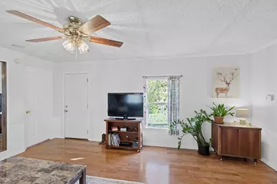 1411 C Democrat St, Blanco, TX 78606 - Photo 8