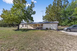 1411 B Democrat St, Blanco, TX 78606 - Photo 1