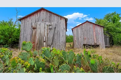 7625 N State Hwy 16, Fredericksburg, TX 78624 - Photo 30