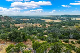 7625 N State Hwy 16, Fredericksburg, TX 78624 - Photo 12