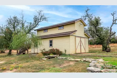 406 Cherry Mountain Loop, Fredericksburg, TX 78624 - Photo 28