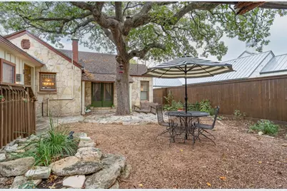129 E Evergreen, Boerne, TX 78006 - Photo 28
