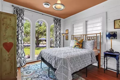 129 E Evergreen, Boerne, TX 78006 - Photo 14