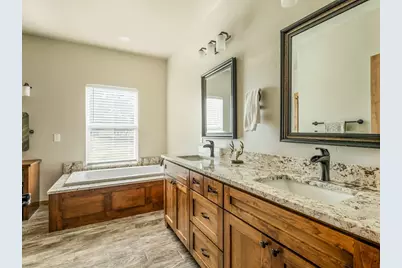 190 Nott Branch Rd, Harper, TX 78631 - Photo 36