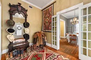 601 Bell St, Fredericksburg, TX 78624 - Photo 2