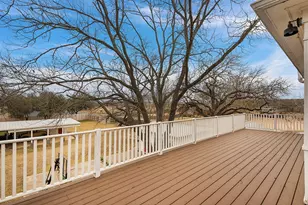 601 Bell St, Fredericksburg, TX 78624 - Photo 28