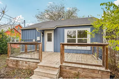 411 W Water St, Kerrville, TX 78028 - Photo 22