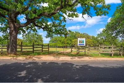 1114 Meadowlark Dr, Fredericksburg, TX 78624 - Photo 4