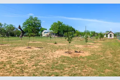 308 Oakhaven Ln, Fredericksburg, TX 78624 - Photo 38