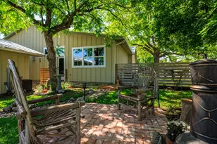 308 Oakhaven Ln, Fredericksburg, TX 78624 - Photo 34