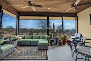 308 Oakhaven Ln, Fredericksburg, TX 78624 - Photo 24