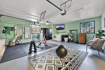 611 W Burbank St, Fredericksburg, TX 78624 - Photo 48