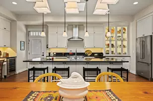 923 Hawthorn Ln, Fredericksburg, TX 78624 - Photo 8