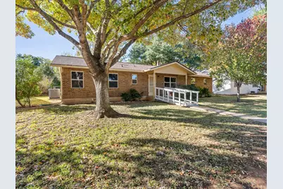 612 Bluebonnet, Fredericksburg, TX 78624 - Photo 34