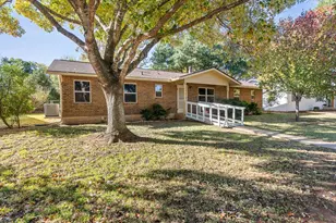 612 Bluebonnet, Fredericksburg, TX 78624 - Photo 34