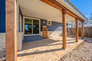 309 W College St, Fredericksburg, TX 78624 - Photo 20