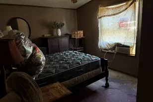 632 Academy St B, Blanco, TX 78606 - Photo 10