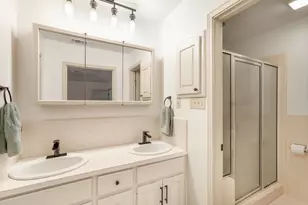 216 Edgewood Dr, Fredericksburg, TX 78624 - Photo 14