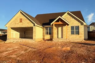 114 Madrona Ln, Fredericksburg, TX 78624 - Photo 2