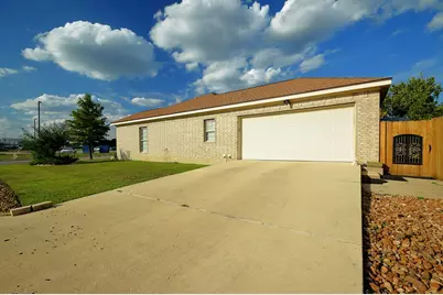 109 Coronado Dr, Kerrville, TX 78028 - Photo 34