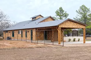 601 Whitney, Fredericksburg, TX 78624 - Photo 8