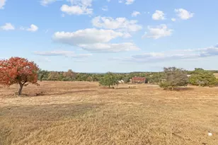 256 Royalview Dr, Fredericksburg, TX 78624 - Photo 30