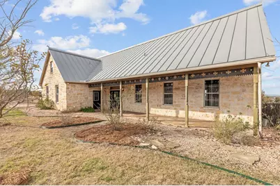 256 Royalview Dr, Fredericksburg, TX 78624 - Photo 44