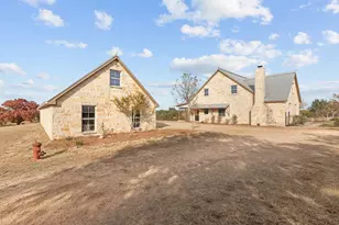 256 Royalview Dr, Fredericksburg, TX 78624 - Photo 38