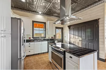 256 Royalview Dr, Fredericksburg, TX 78624 - Photo 4