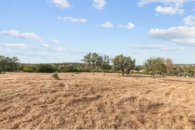 256 Royalview Dr, Fredericksburg, TX 78624 - Photo 36