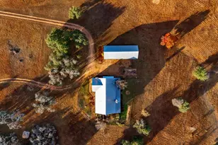 256 Royalview Dr, Fredericksburg, TX 78624 - Photo 52