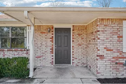 1601 Newton St, Kerrville, TX 78028 - Photo 2