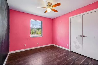 1601 Newton St, Kerrville, TX 78028 - Photo 16