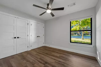 2404 W Commerce St, San Saba, TX 76869 - Photo 14