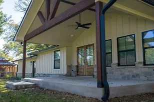 2404 W Commerce St, San Saba, TX 76869 - Photo 26