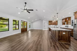 2404 W Commerce St, San Saba, TX 76869 - Photo 4