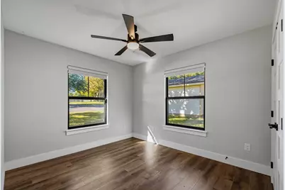 2404 W Commerce St, San Saba, TX 76869 - Photo 18