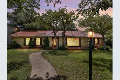 308 Tanglewood Dr, Fredericksburg, TX 78624 - Photo 2